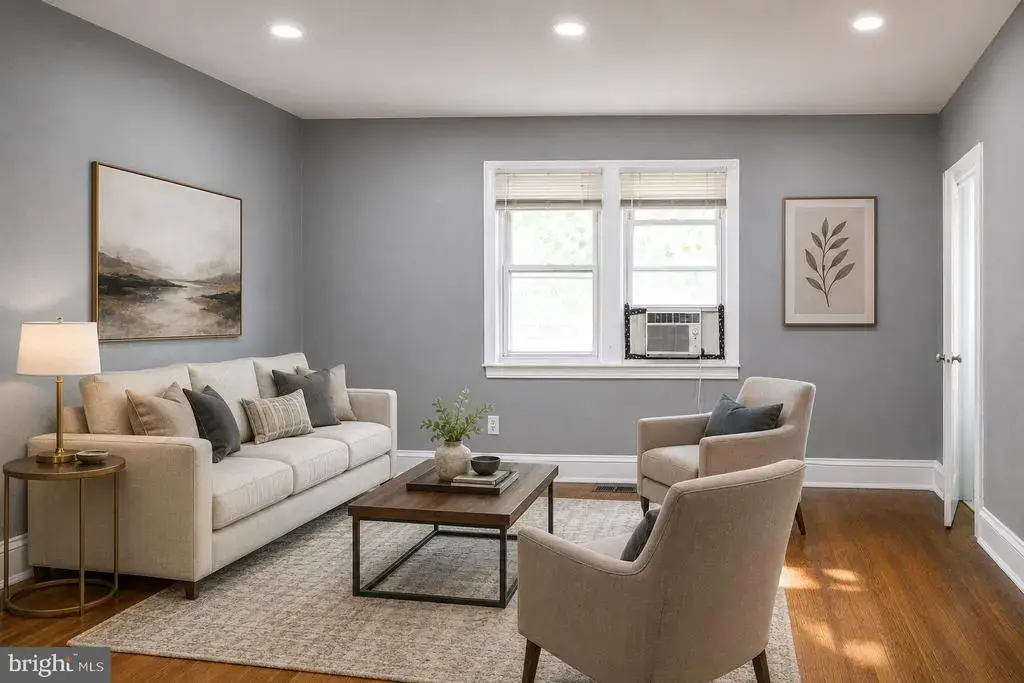1329 Orren Ne #2, WASHINGTON