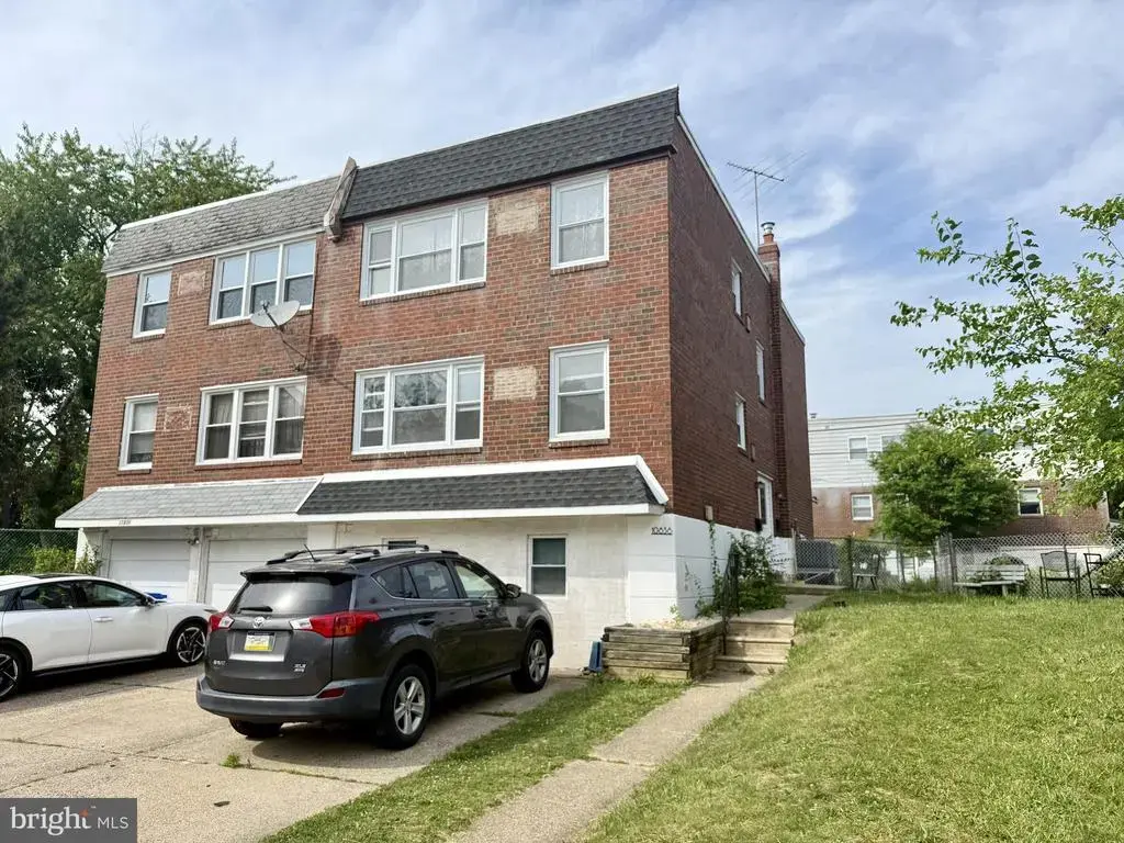 10838 Lockart Ct #1st Fl / Lower Level, PHILADELPHIA