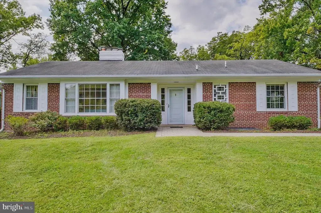 6433 Vale St, ALEXANDRIA