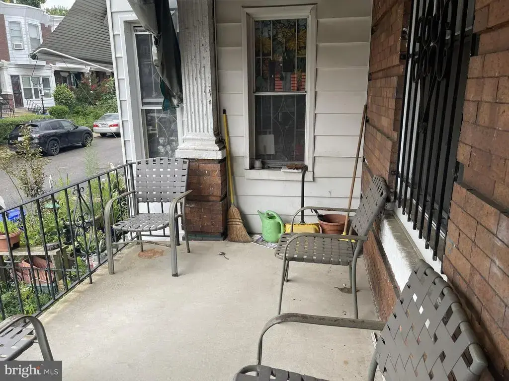 138 W Pomona St, PHILADELPHIA