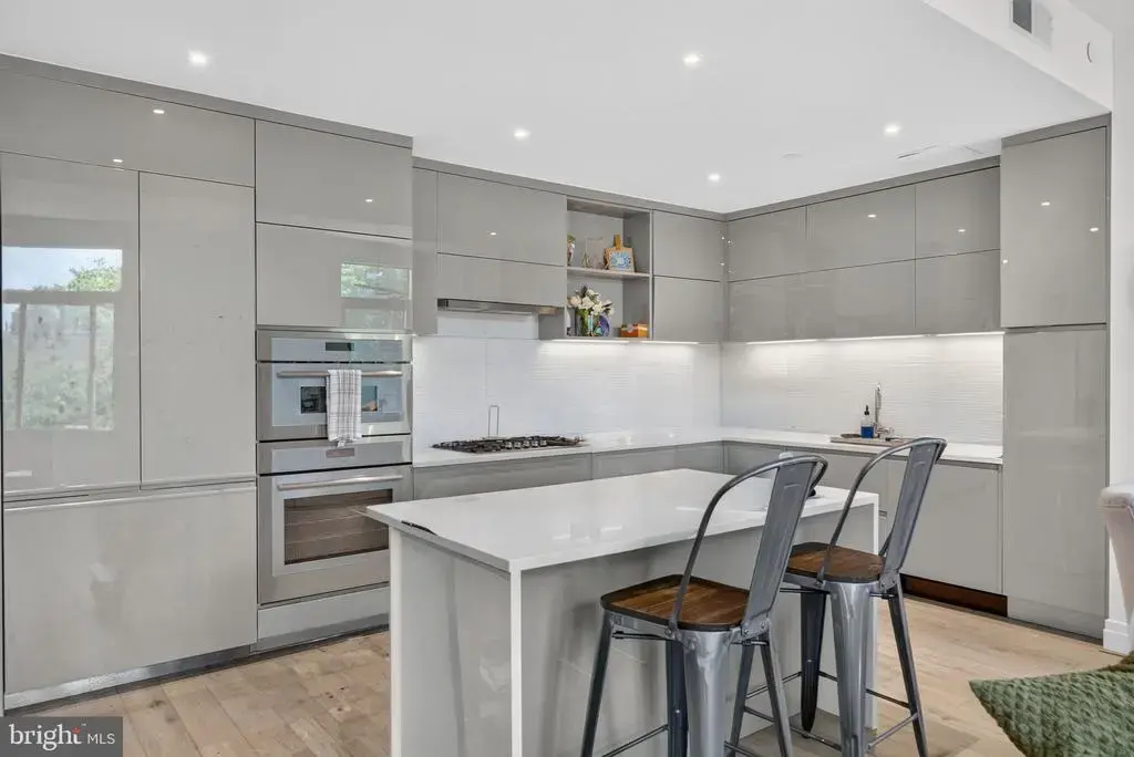 810 O St Nw #206, WASHINGTON