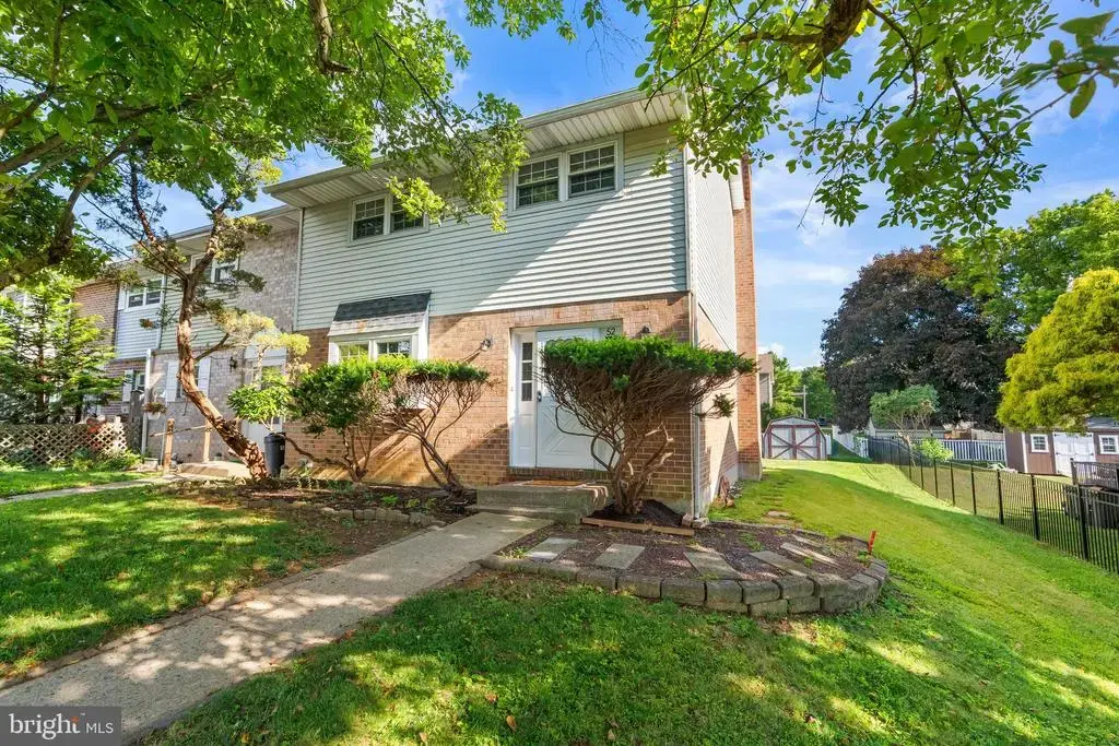 52 Willow St, MACUNGIE