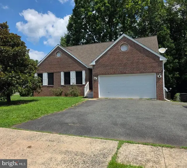 1 Keith Ct, Stafford