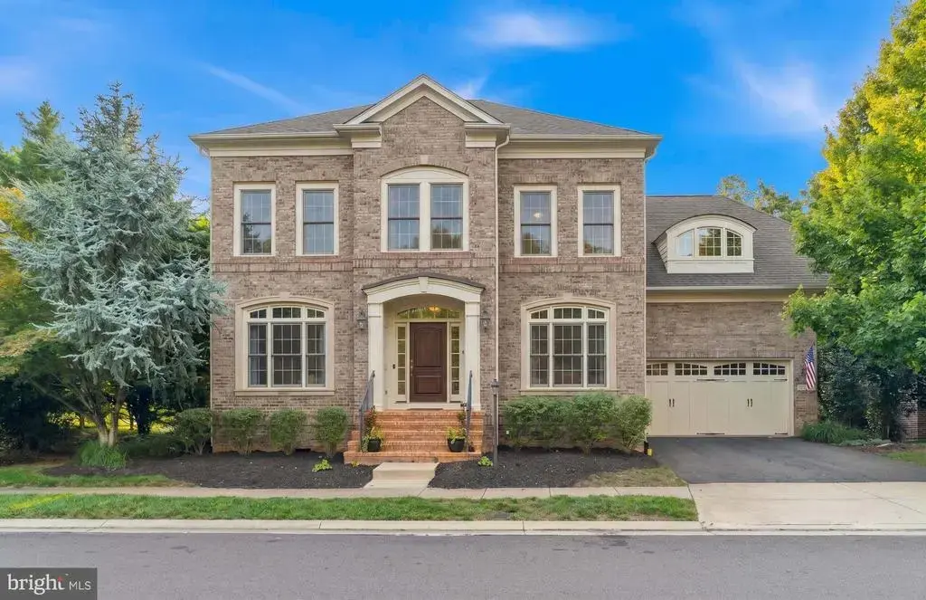 23053 Olympia Dr, ASHBURN