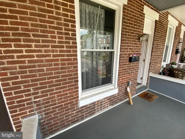 613 E 30th St E, Baltimore