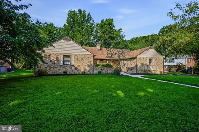 607 Wynyard Rd, Wilmington