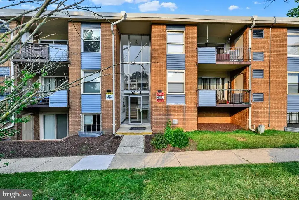 3841 Saint Barnabas #201, SUITLAND