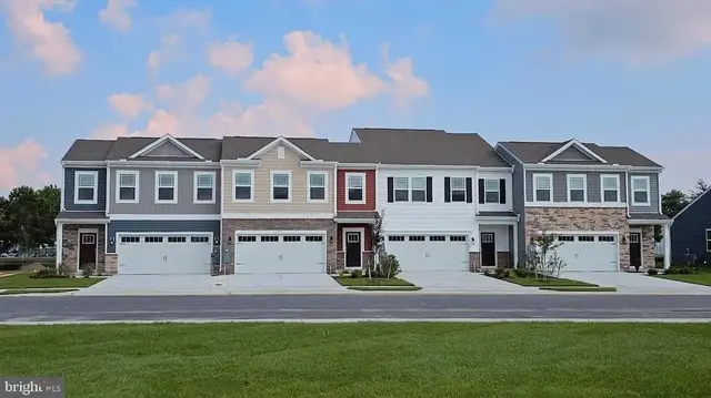 34508 East Bend St, Millville