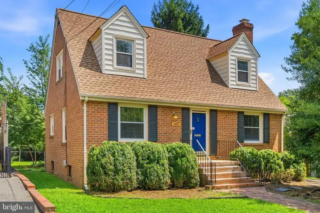 1405 Stafford Ave, FREDERICKSBURG