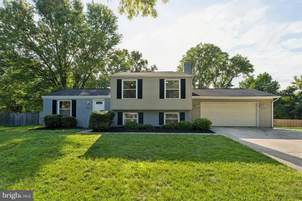 903 Castlewood Dr, UPPER MARLBORO
