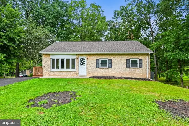 248 Fuhrman Mill Rd, Hanover