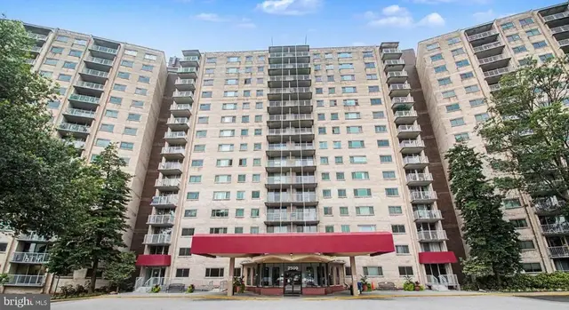 2500 N Van Dorn St #1206, Alexandria