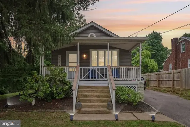 1813 Fitzwatertown Rd, Willow Grove