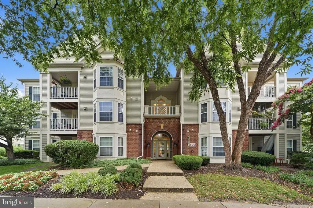 18805 Sparkling Water Dr #7/202, GERMANTOWN