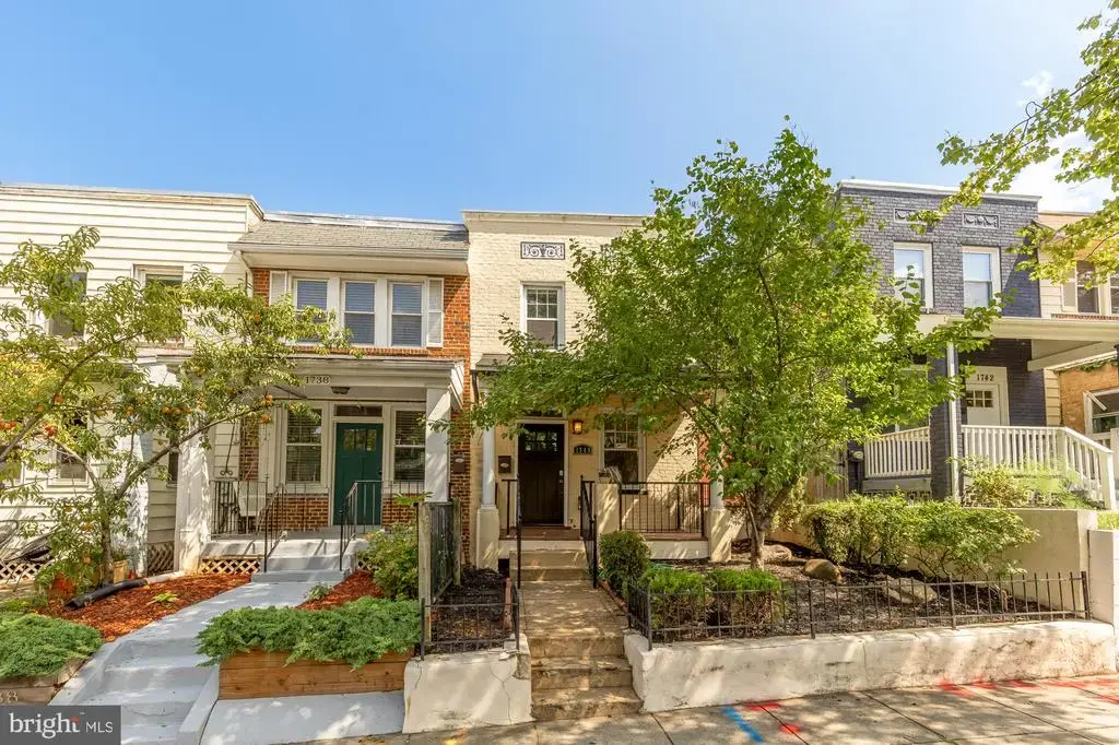 1740 L St Ne, WASHINGTON