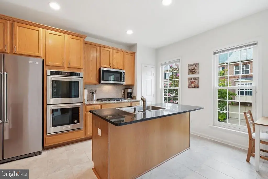 4639 Lambert Dr, ALEXANDRIA