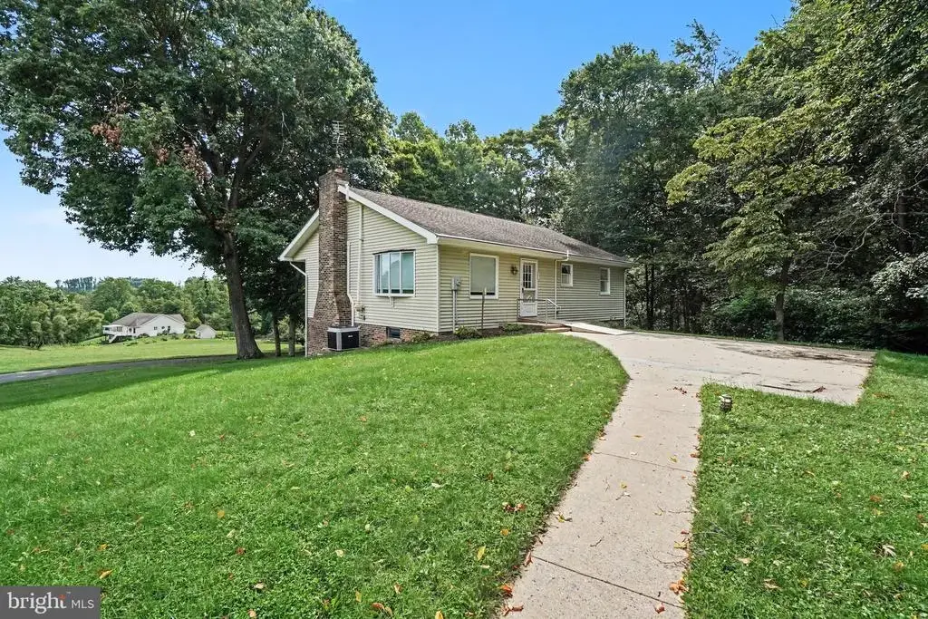 885 Mount Wilson Rd, LEBANON