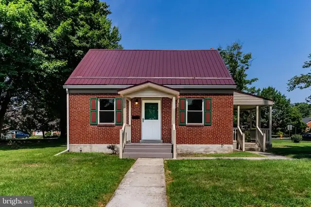 1902 Princeton Ave, Camp Hill