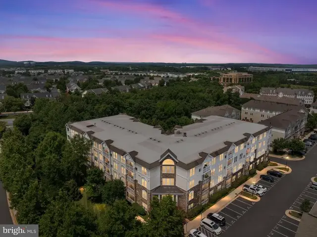 24701 Byrne Meadow Sq #406, Aldie