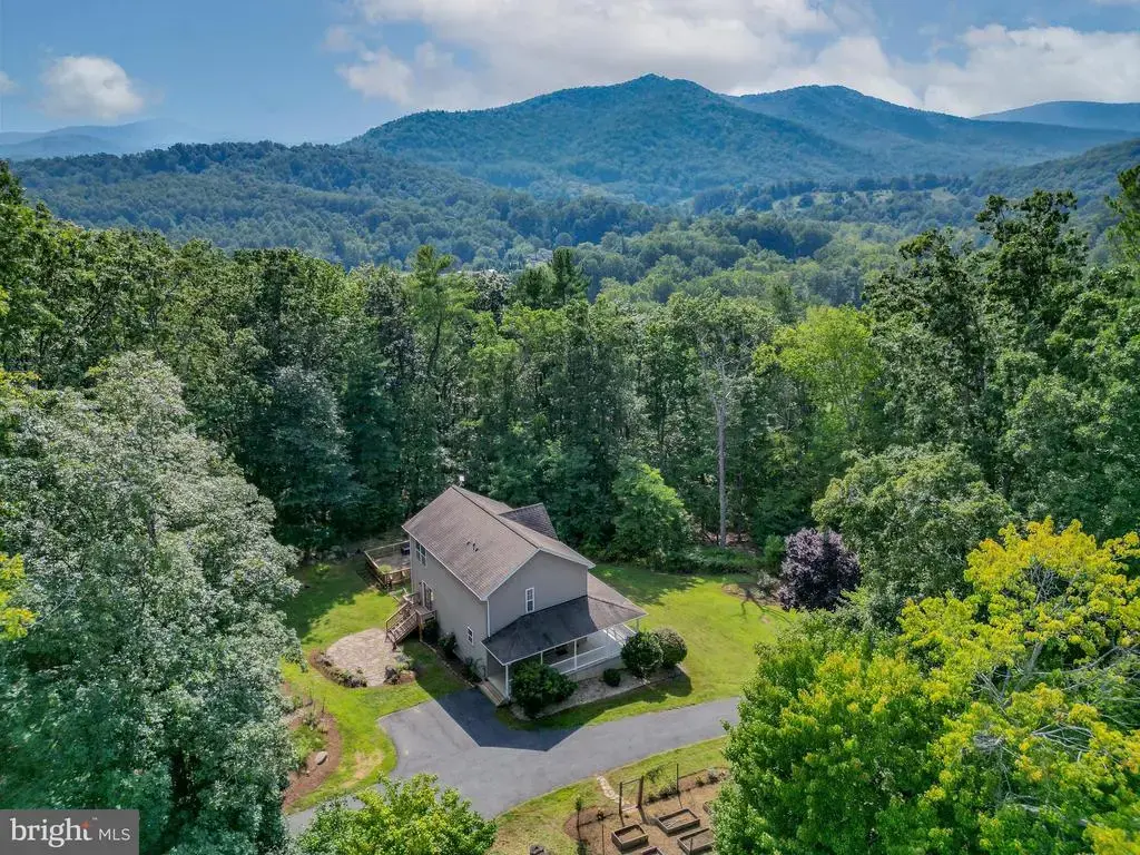30 Annies Ln, SPERRYVILLE