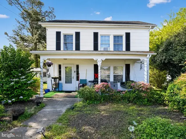 103 Seaboard Ave, La Crosse