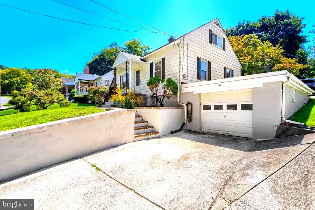 1311 Brehm Rd, WESTMINSTER