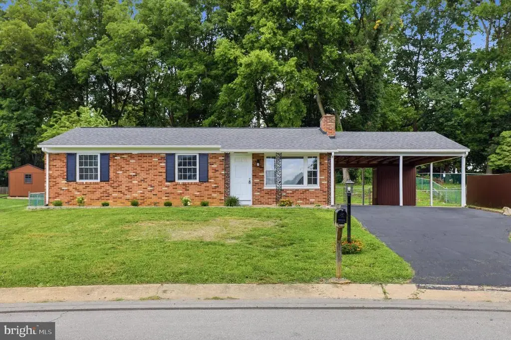 10802 Lincoln Ave, HAGERSTOWN
