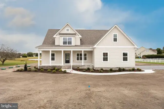 26145 Millman Dr, Hebron
