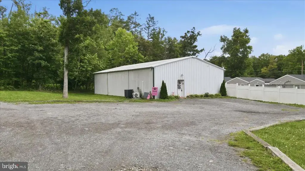 21532 National Pike #g, BOONSBORO