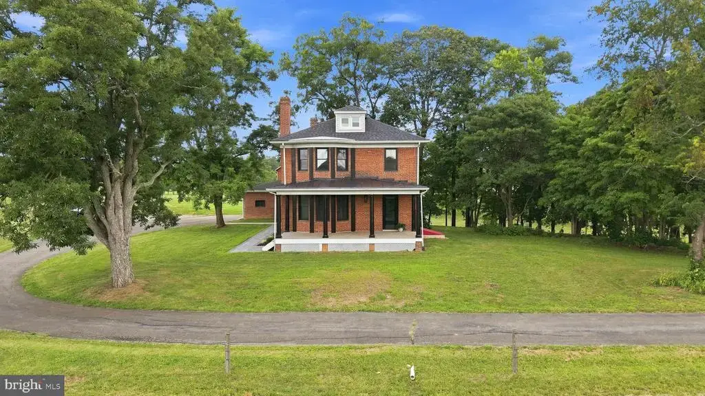 2122 Jones Road, WINCHESTER