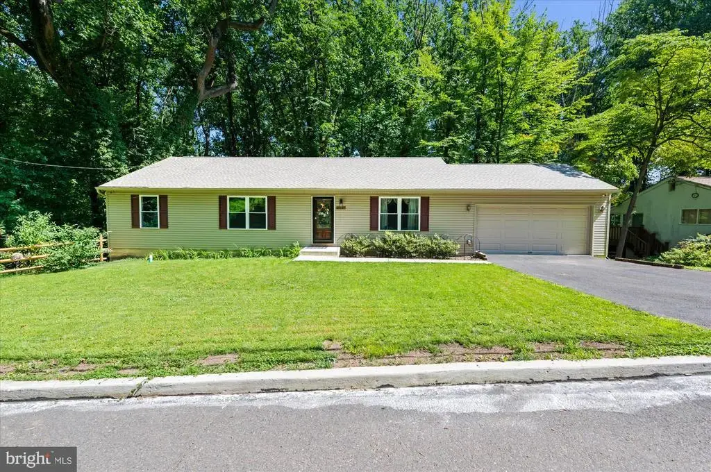 2531 Tulip Ln, FEASTERVILLE TREVOSE