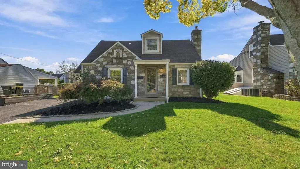 404 Exton Rd, HATBORO