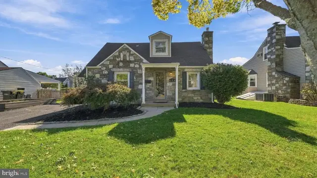 404 Exton Rd, Hatboro