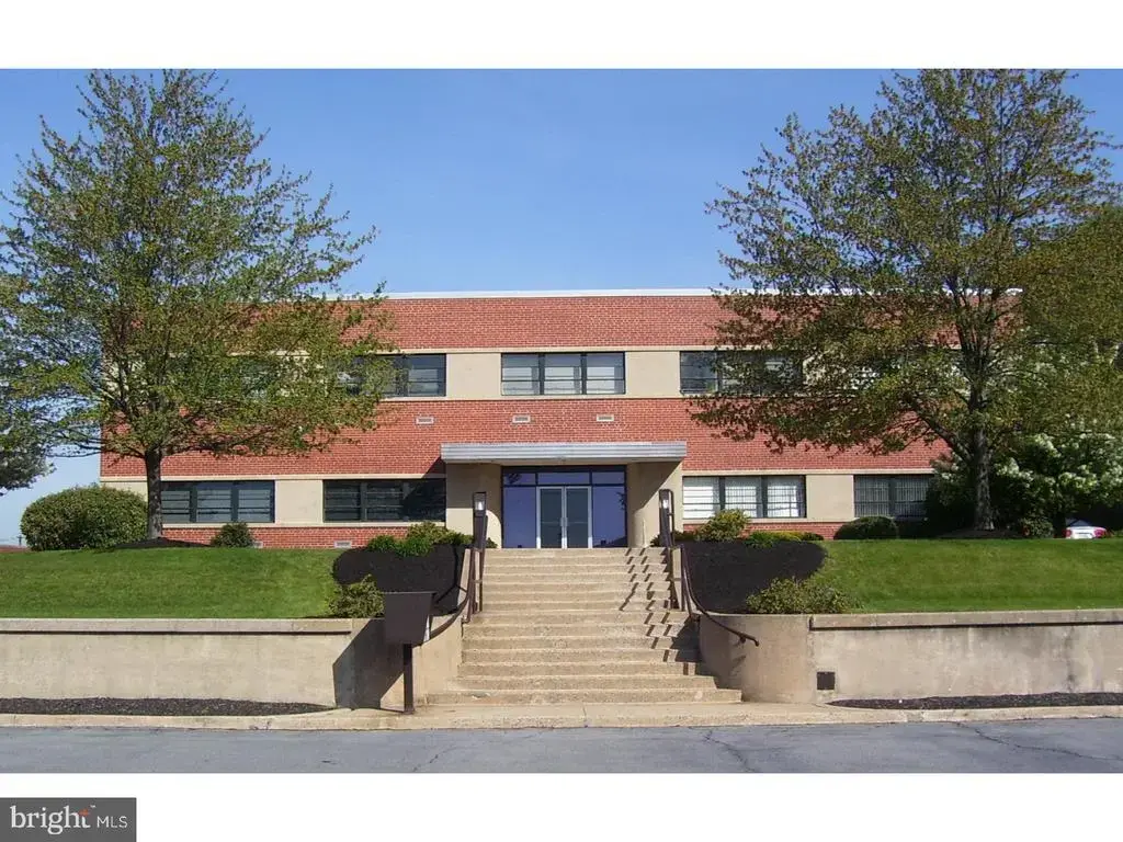 200 Bethlehem Dr #warehouse 137, MORGANTOWN