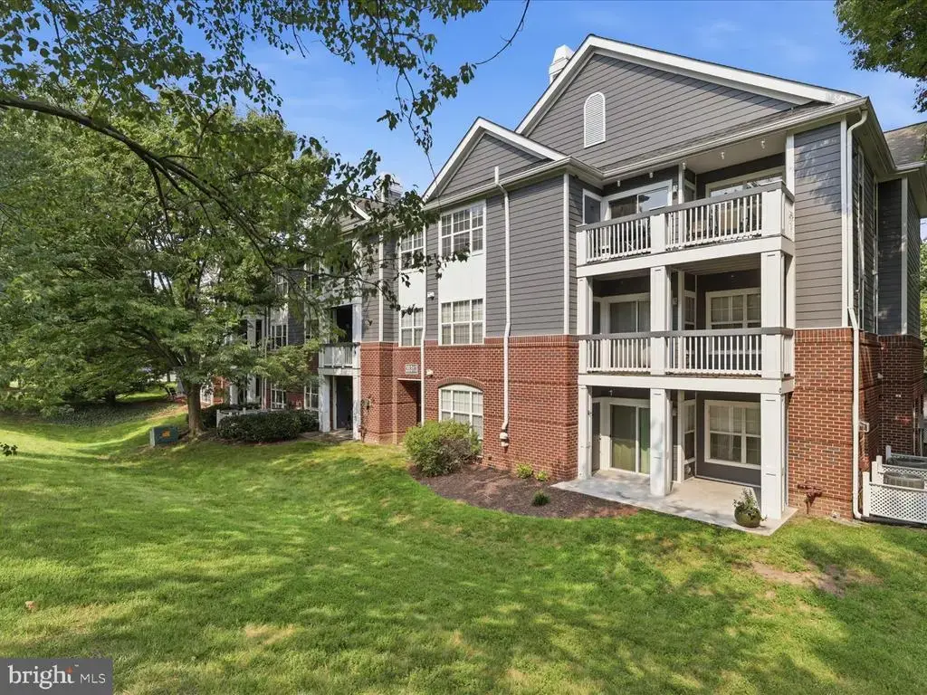20313 Beechwood Ter #101, ASHBURN