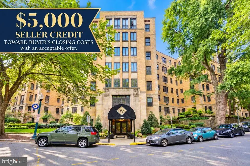 2032 Belmont Road N #234, WASHINGTON