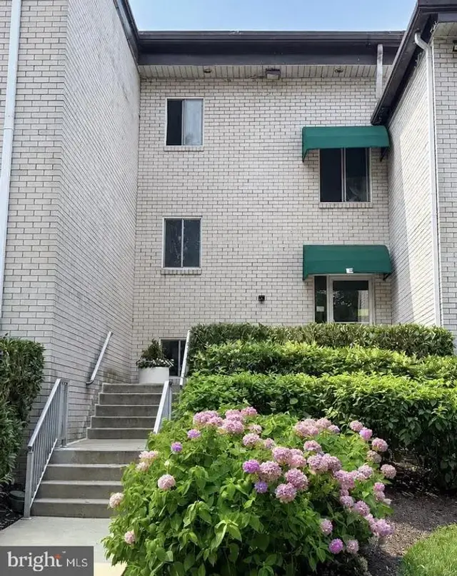 7 Rockford Rd #e-12, Wilmington