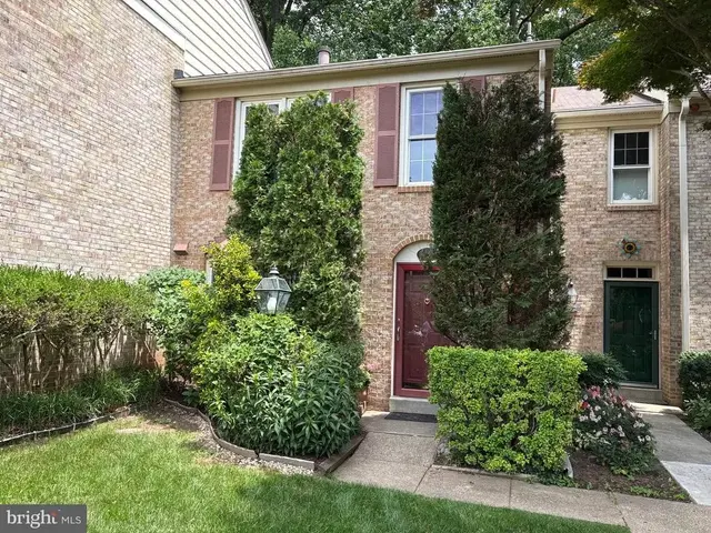 2459 Mccormick Rd, Rockville