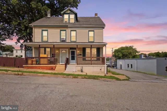 718 N Franklin St, York