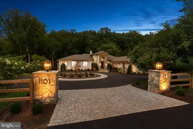 1101 Leigh Mill Rd, Great Falls