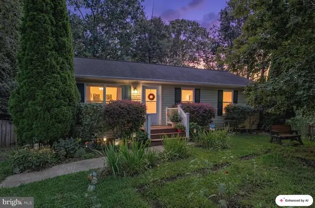 713 Alamo Ln, Lusby