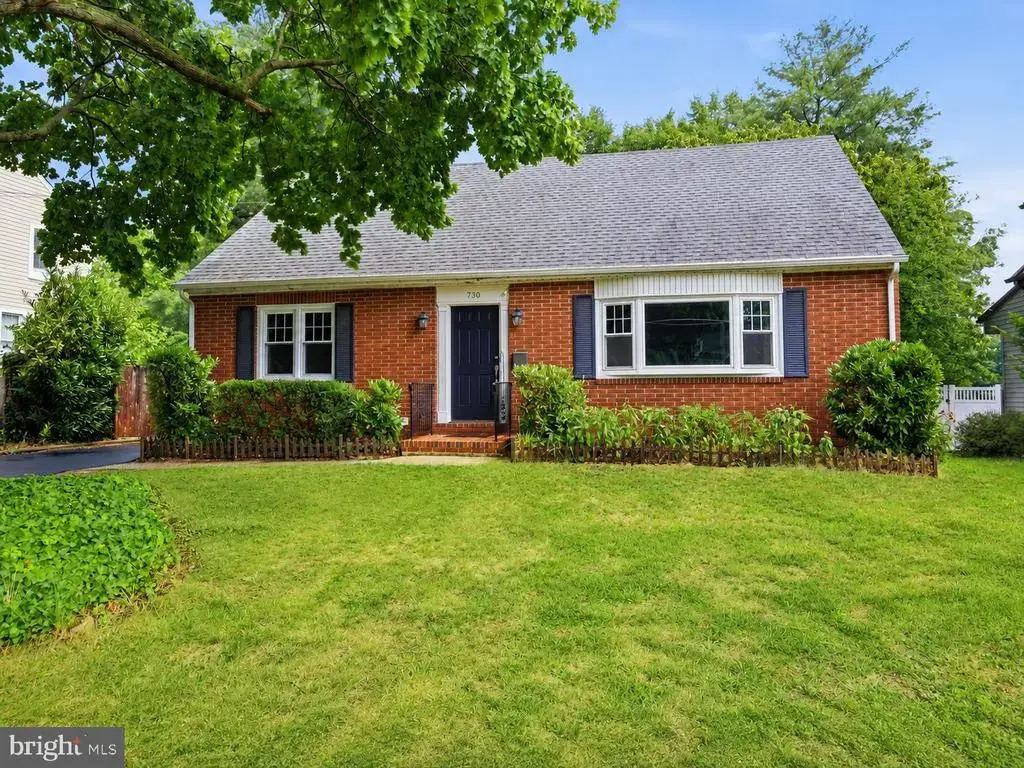 730 N Lafayette Ave, MORRISVILLE