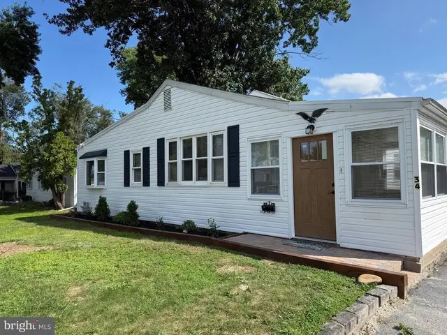 34 Lea Rd, New Castle