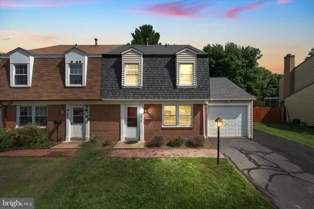 706 Edwards Ferry Rd Ne, LEESBURG