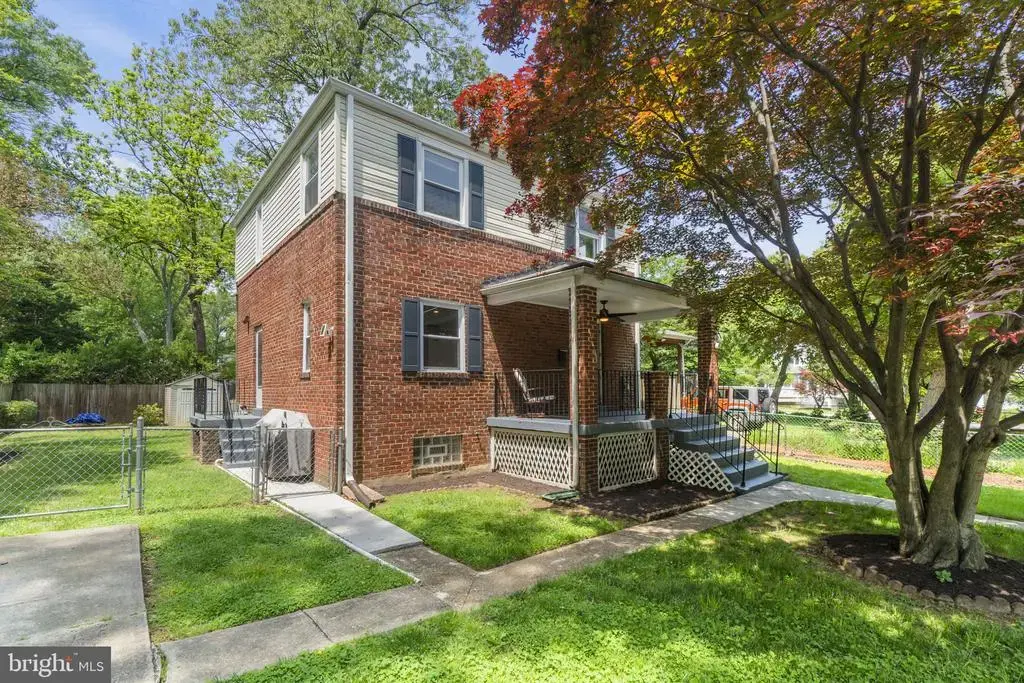 6014 39th Ave, HYATTSVILLE