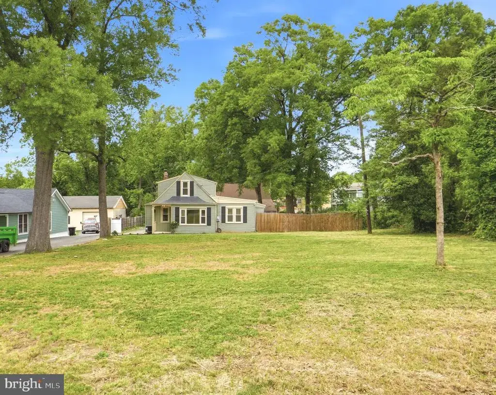 5906 Berwyn Rd, COLLEGE PARK