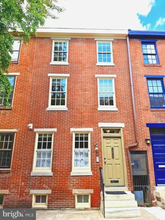 1213 Rodman St, Philadelphia