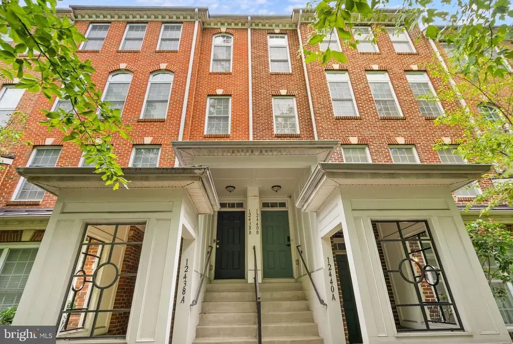 12440-b Liberty Bridge Rd #303b, FAIRFAX