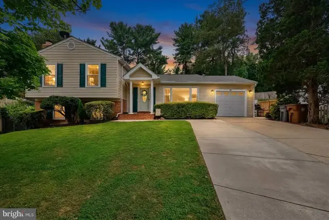 11 Lodge Pl, Rockville
