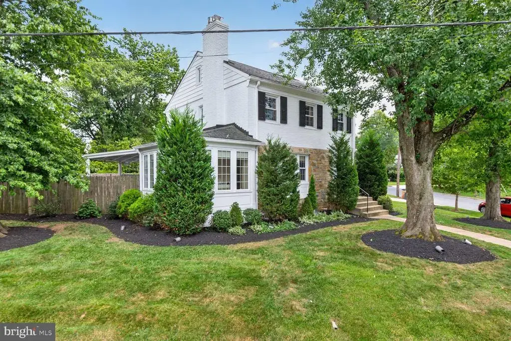 201 East Indian Spring Dr, SILVER SPRING
